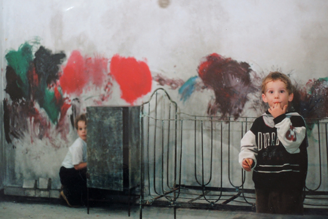 Installation. "Study for a Portrait of a Child" Pulitzer 1991 Amsterdam